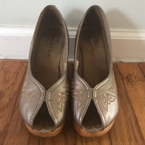 Wedges - Picture 2 of 4